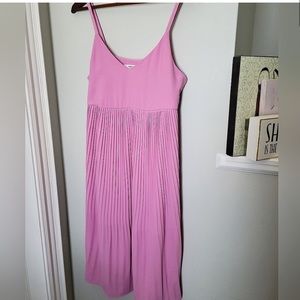 🌸 Beautiful Pleated Slip Dress by Mango